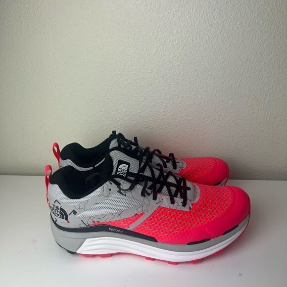 The North Face Men Vectiv Enduris II Trail Running Shoes